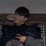 Jonghwan Shin