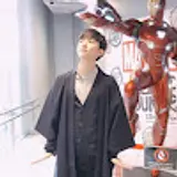 류호산