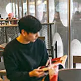 황인욱
