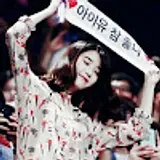 김나은