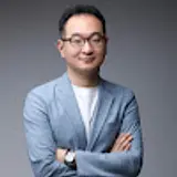 이동건
