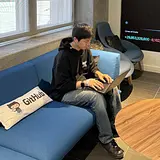 황신혁
